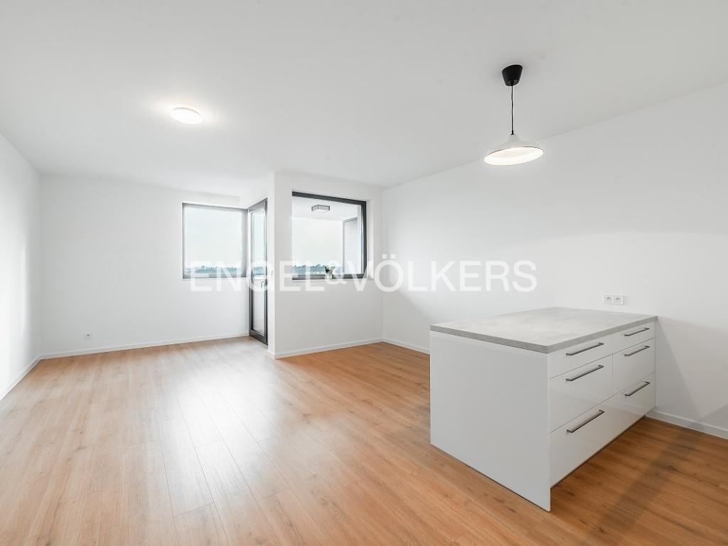 Pronájem bytu 1+kk 44 m2