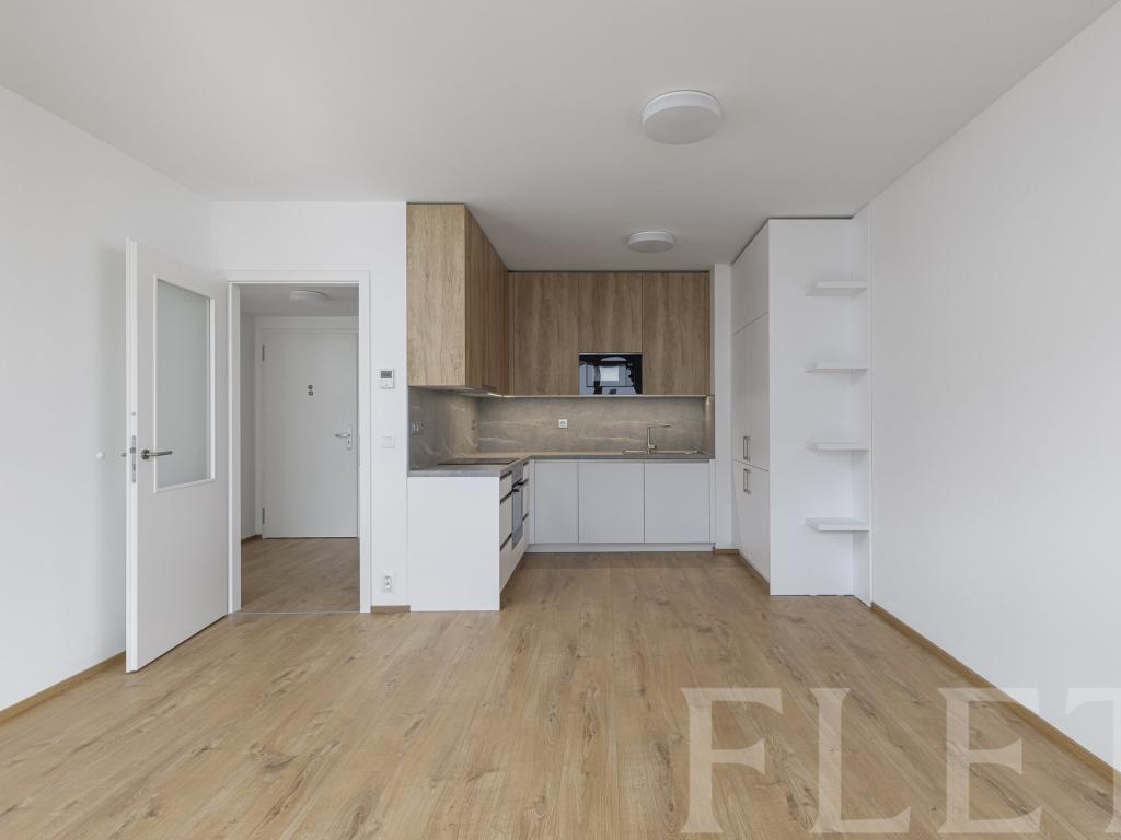 Pronájem bytu 2+kk 56 m2