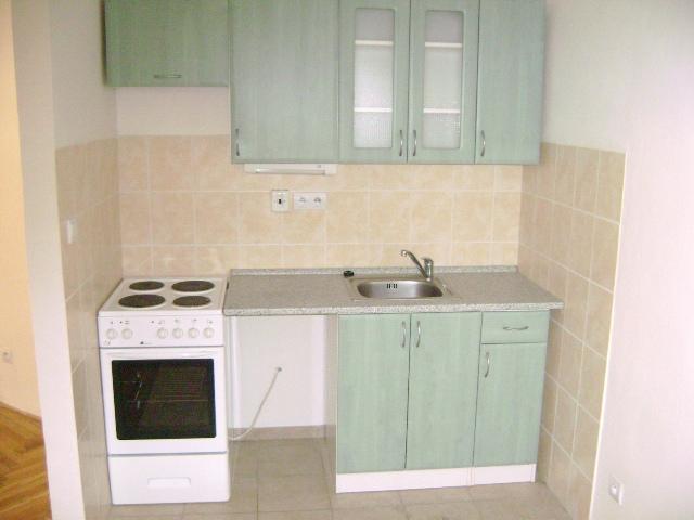 Pronájem bytu 2+kk 80 m2