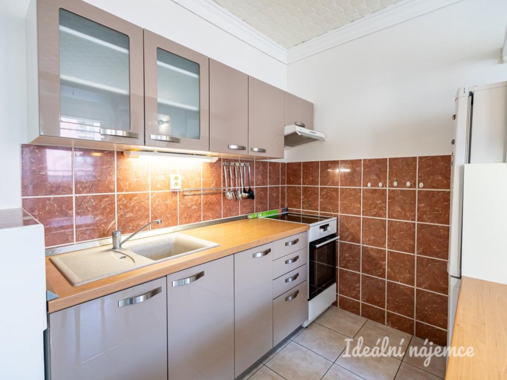 Pronájem bytu 2+kk 42 m2