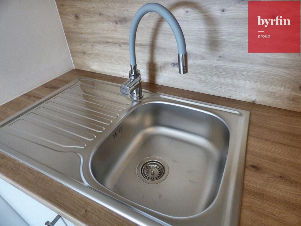 Pronájem bytu 2+kk 38 m2, Opava – náhled fotky 15