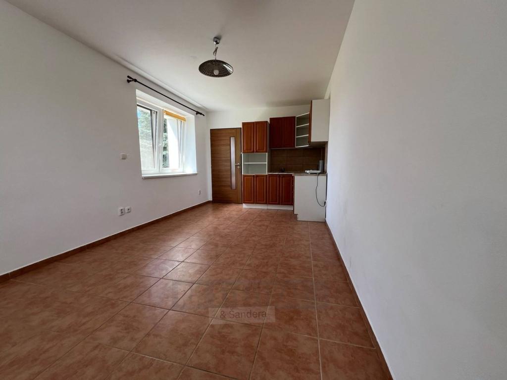 Pronájem bytu 1+kk 25 m2