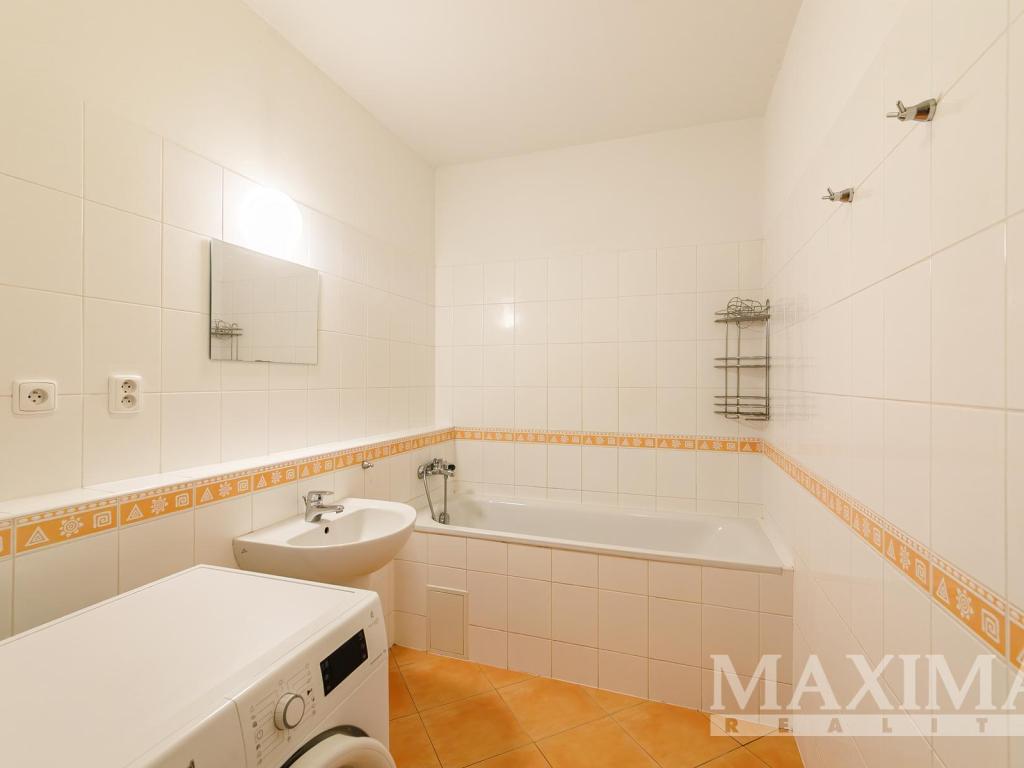 2+kk Apartment in Praha, Třebešín - View 4