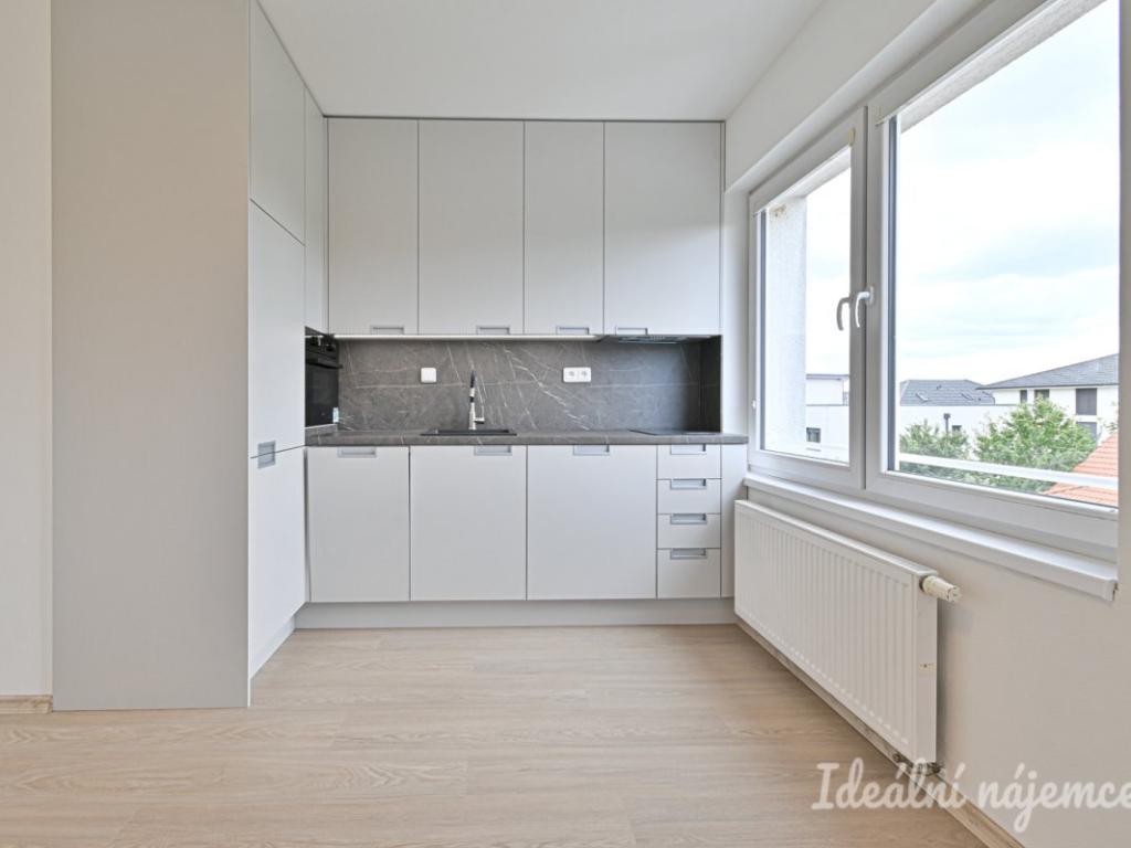 Pronájem bytu 2+kk 34 m2