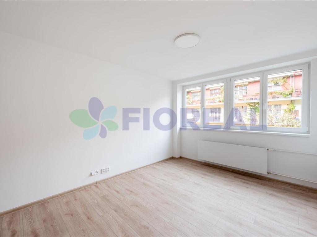 Pronájem bytu 1+kk 23 m2