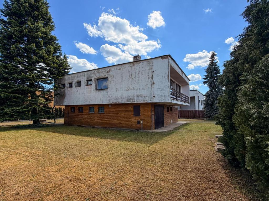 Listing 3