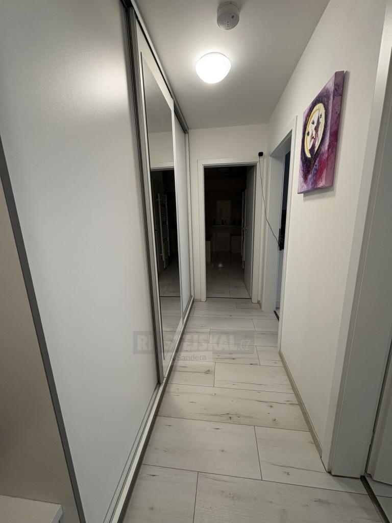 Pronájem bytu 3+kk 65 m2