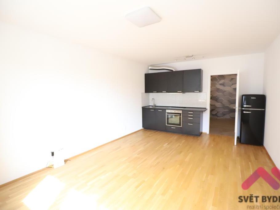 Pronájem bytu 1+kk 40 m2