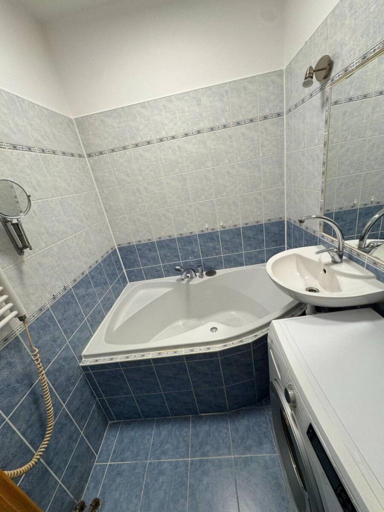 Pronájem bytu 2+1 53 m2