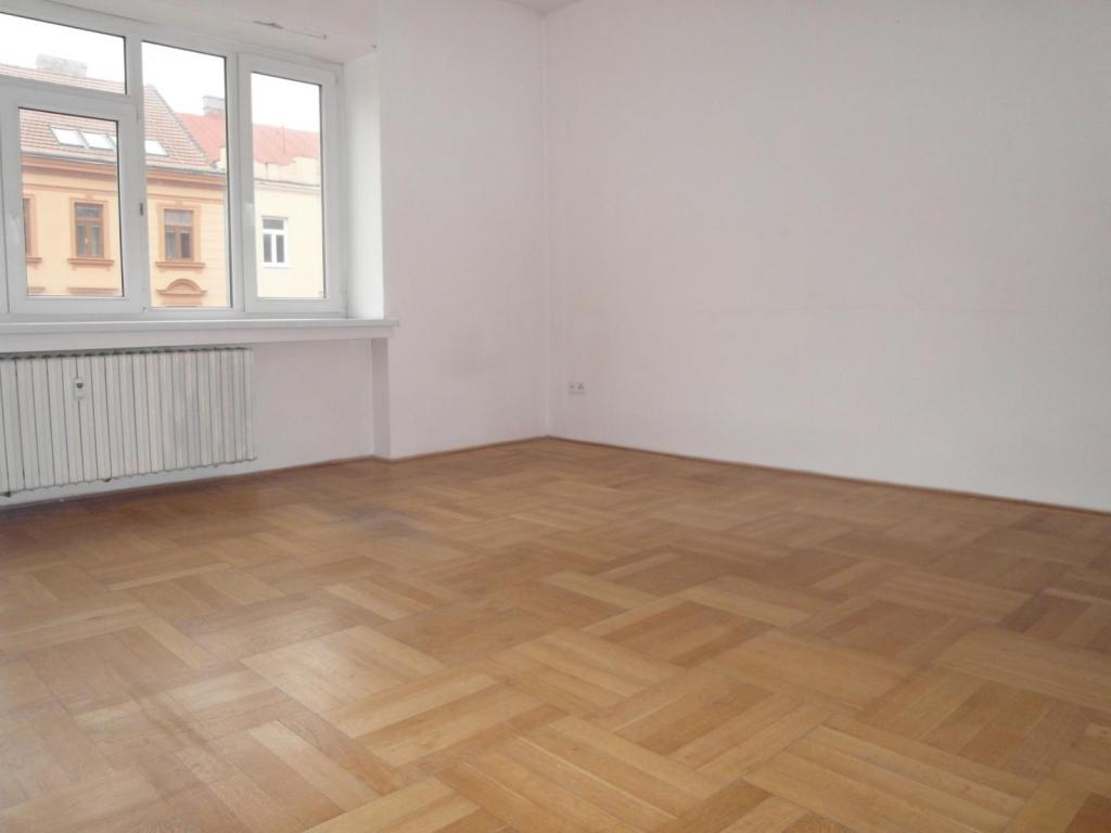 Listing 3