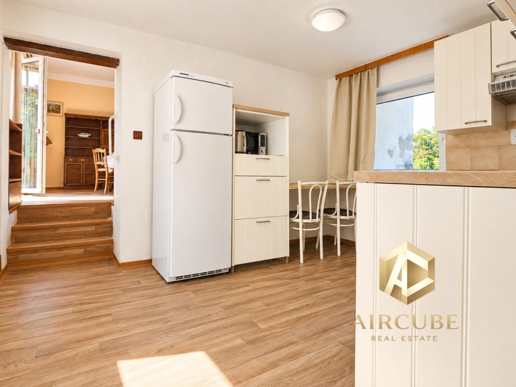 Pronájem domu 204 m2, Dolní Břežany – náhled fotky 9