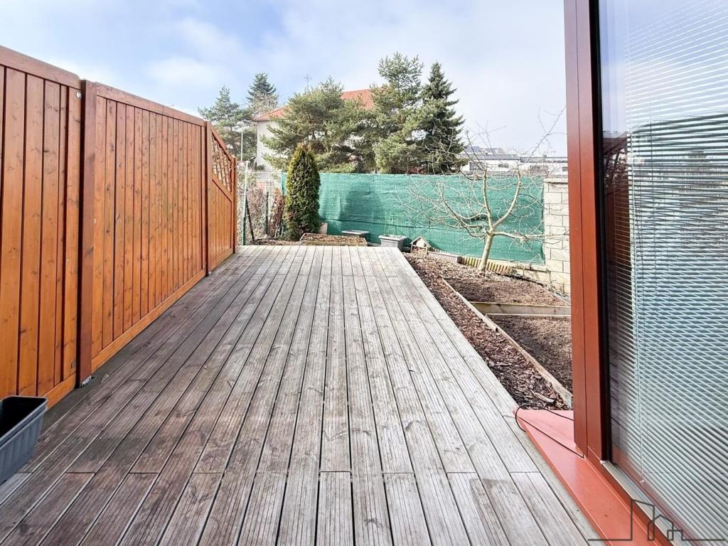Pronájem bytu 2+kk 49 m2