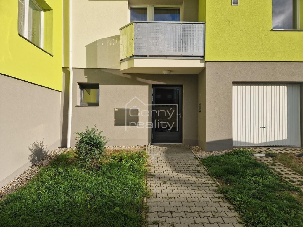 Pronájem bytu 2+1 55 m2, Sezemice – náhled fotky 13