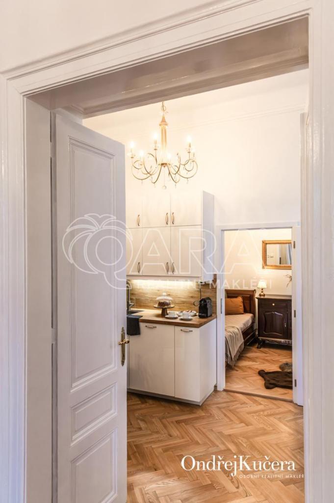 Prodej bytu 2+1 65 m2, Praha – náhled fotky 10
