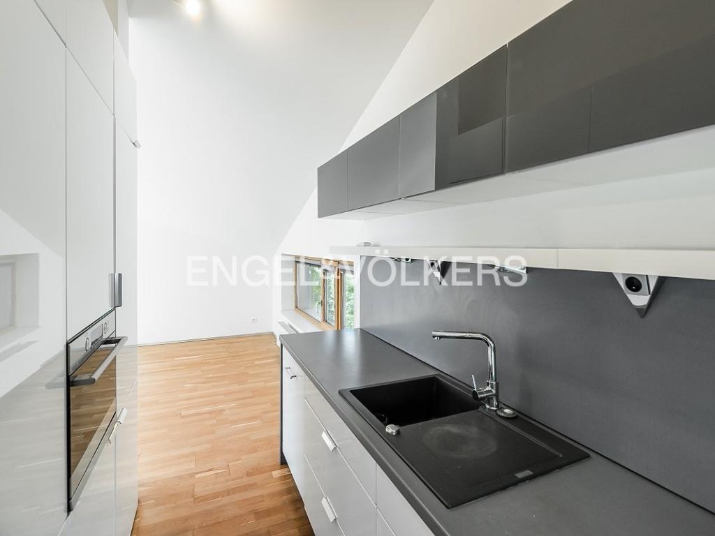 Pronájem bytu 4+kk 140 m2