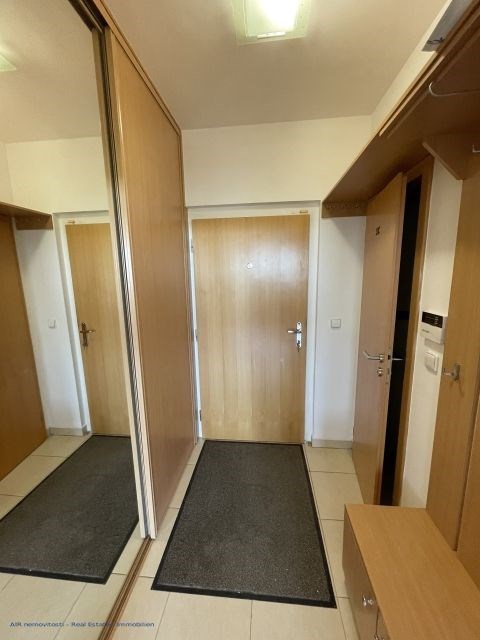 Pronájem bytu 3+kk 74 m2