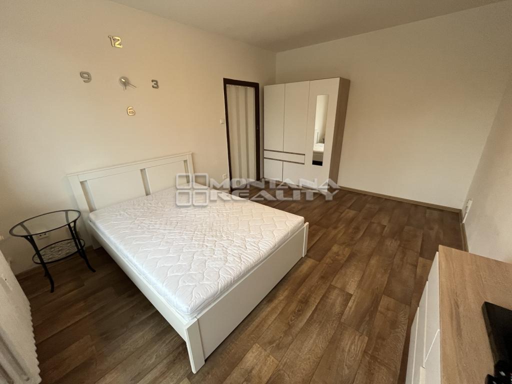 Pronájem bytu 1+1 35 m2