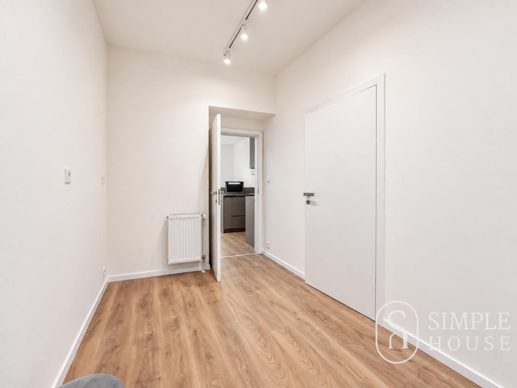 Pronájem bytu 3+kk 58 m2, Praha – náhled fotky 13