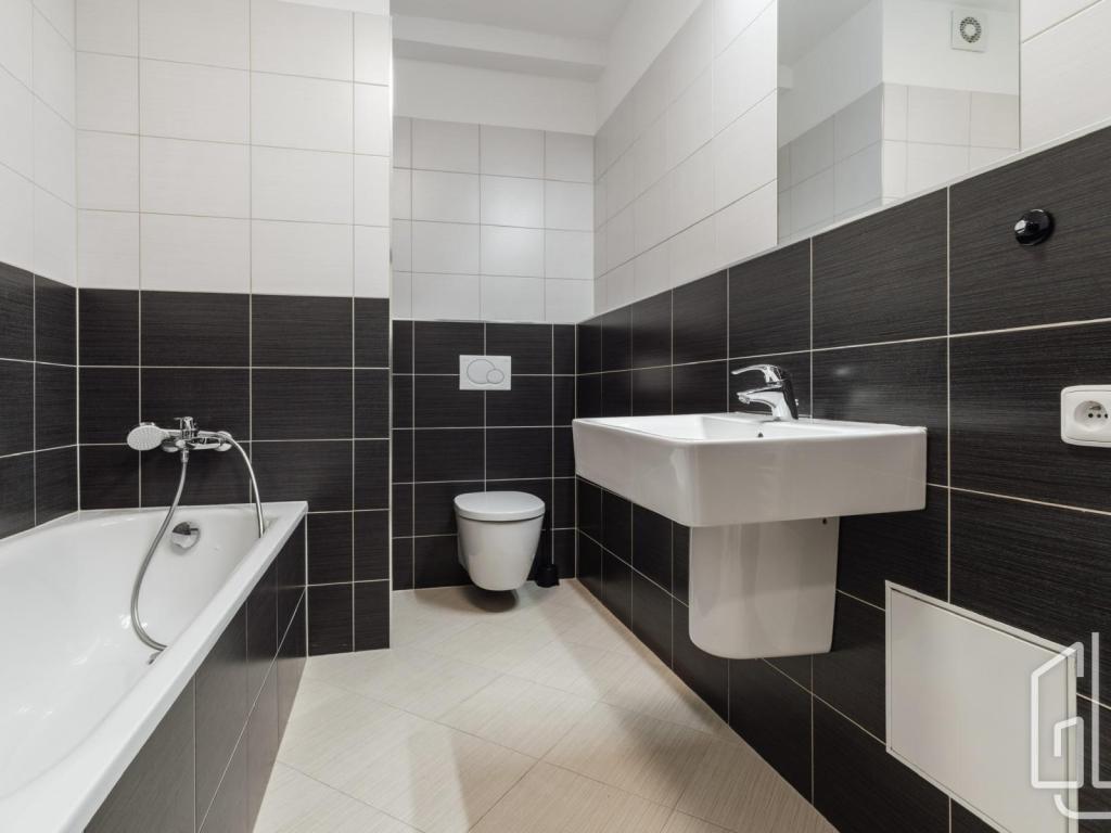 Prodej bytu 2+kk 56 m2, Praha – náhled fotky 15