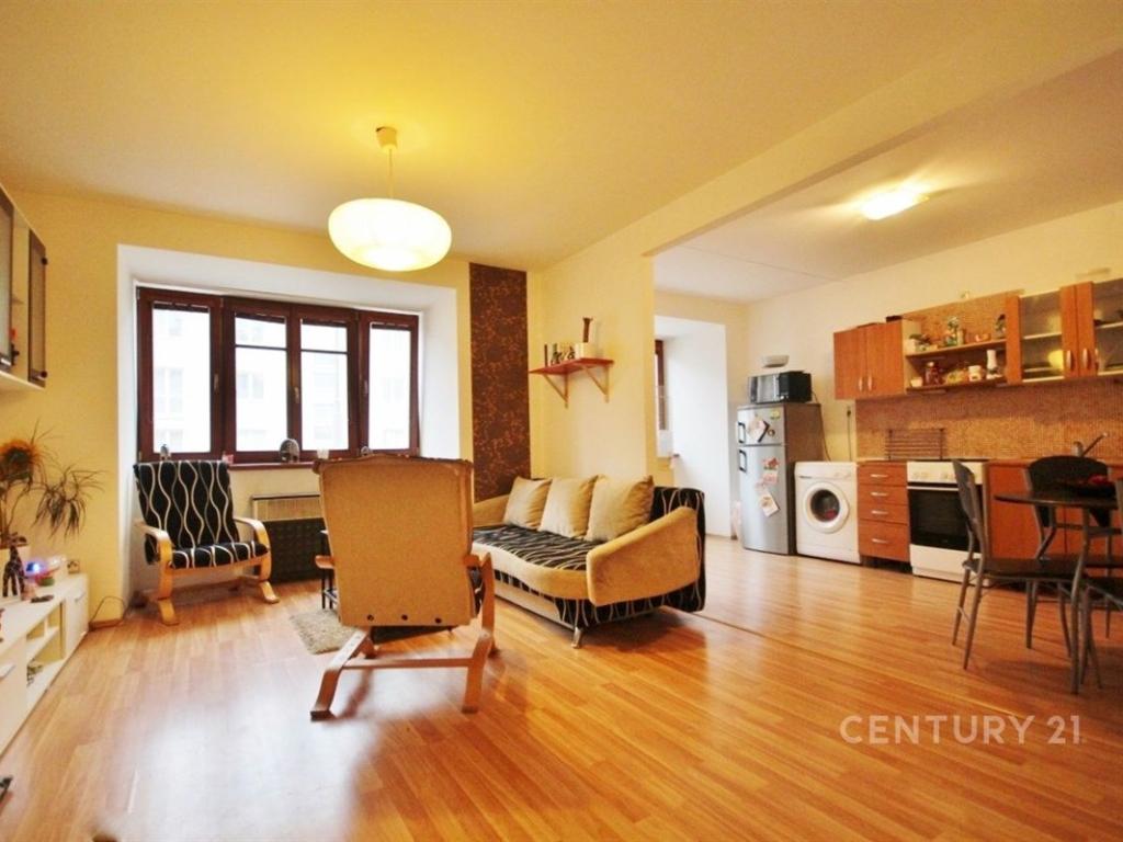Pronájem bytu 1+1 44 m2