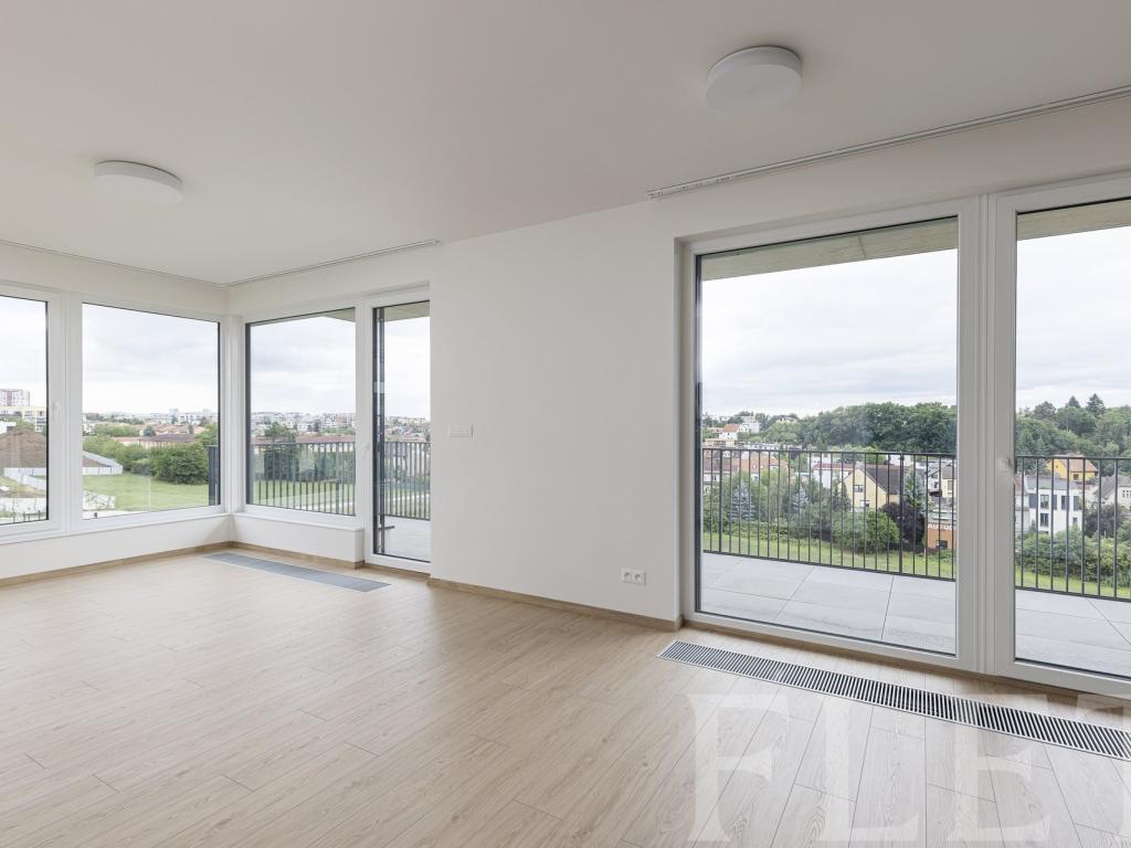 Pronájem bytu 3+kk 74 m2