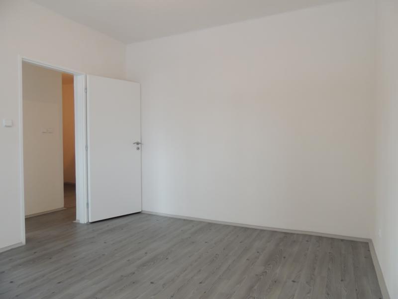 Pronájem bytu 2+1 53 m2