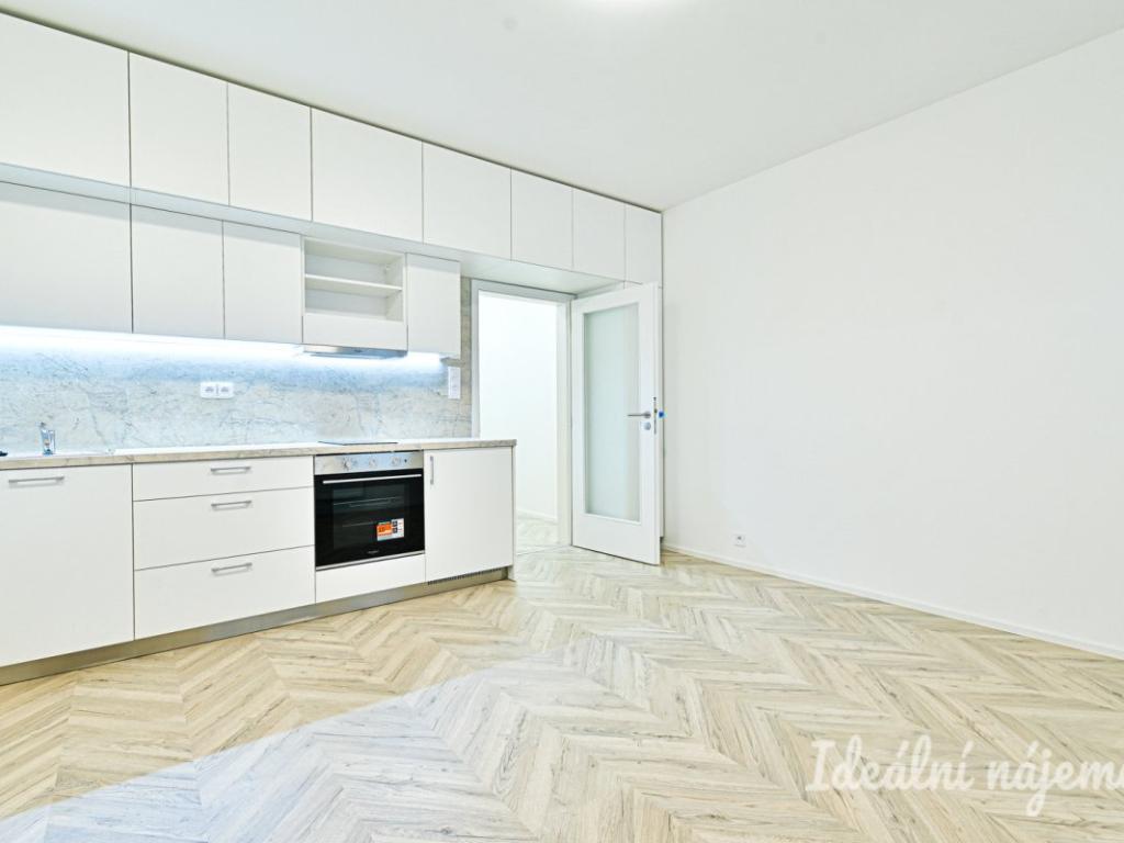 Pronájem bytu 1+kk 29 m2
