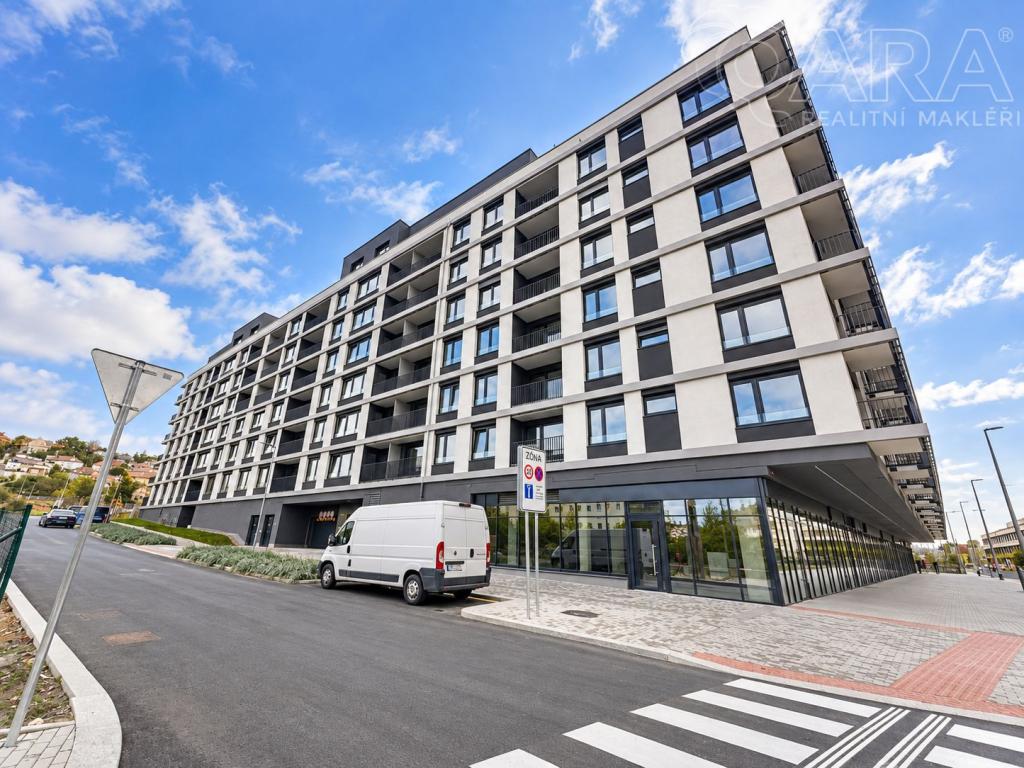 Pronájem bytu 1+kk 32 m2