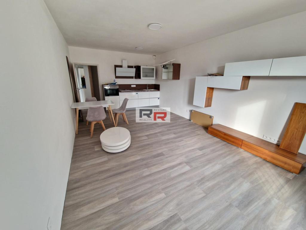 Pronájem 2+kk, Olomouc - Aloise Rašína, 17000 Kč,