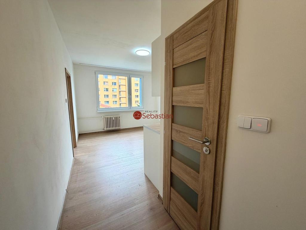 Pronájem bytu 2+kk 35 m2, Bílina – náhled fotky 2