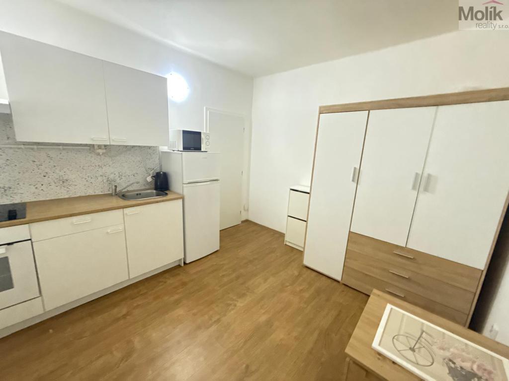 Pronájem bytu 1+kk 22 m2