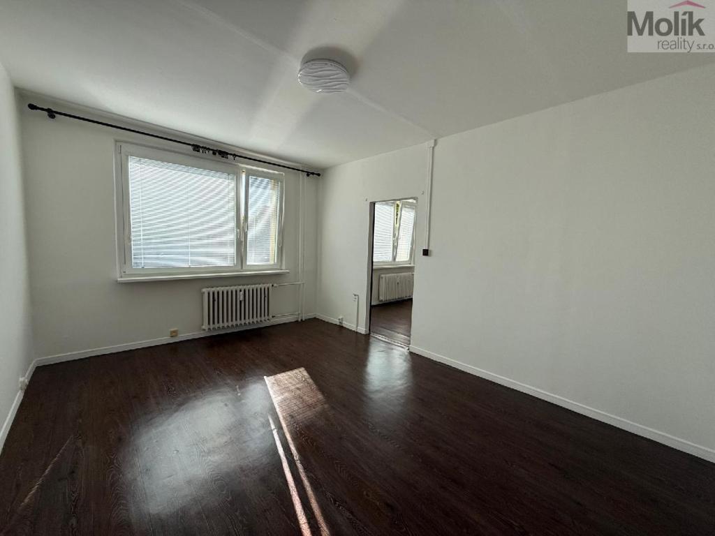 Pronájem bytu 1+1 35 m2