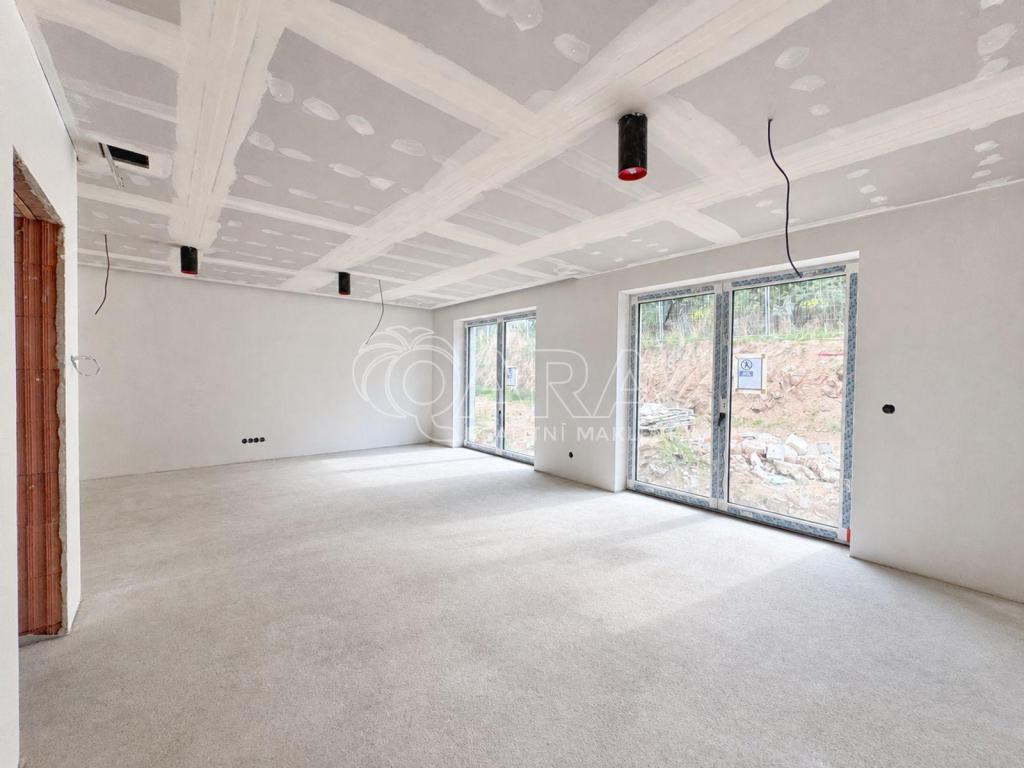 Prodej domu 156 m2, Kamenice – náhled fotky 7