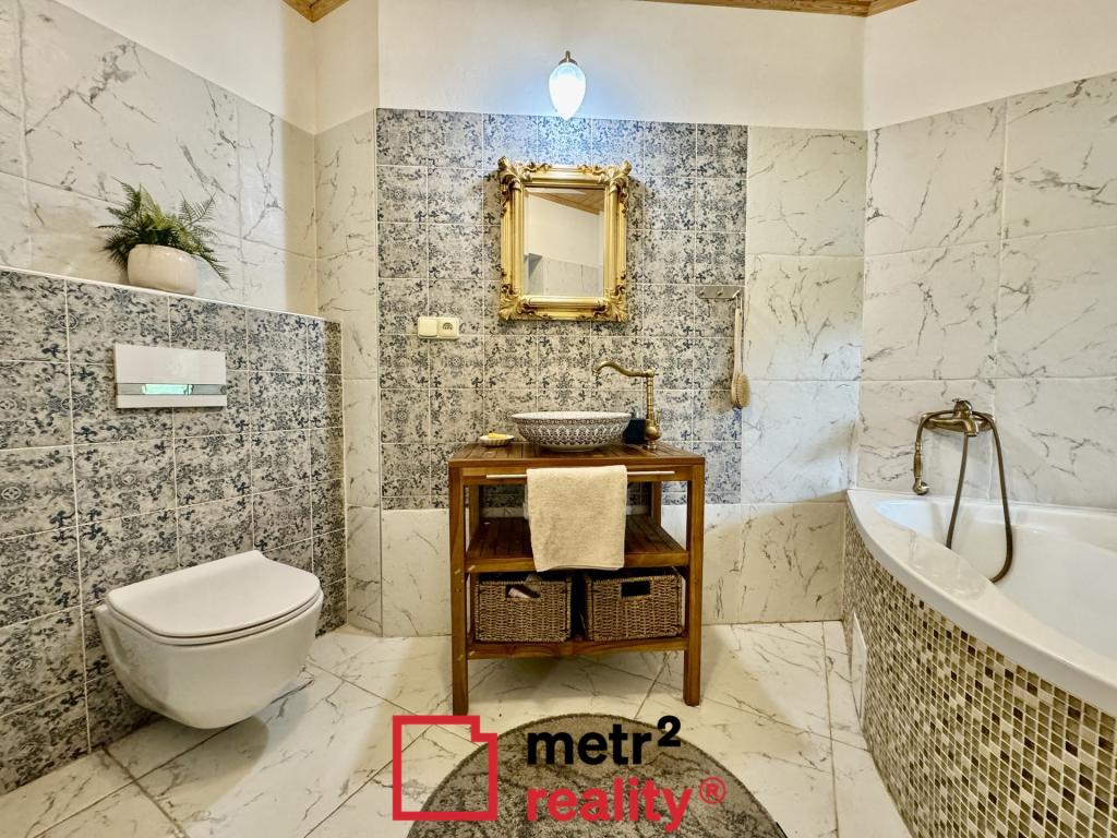 Prodej domu 400 m2, Bouzov – náhled fotky 25