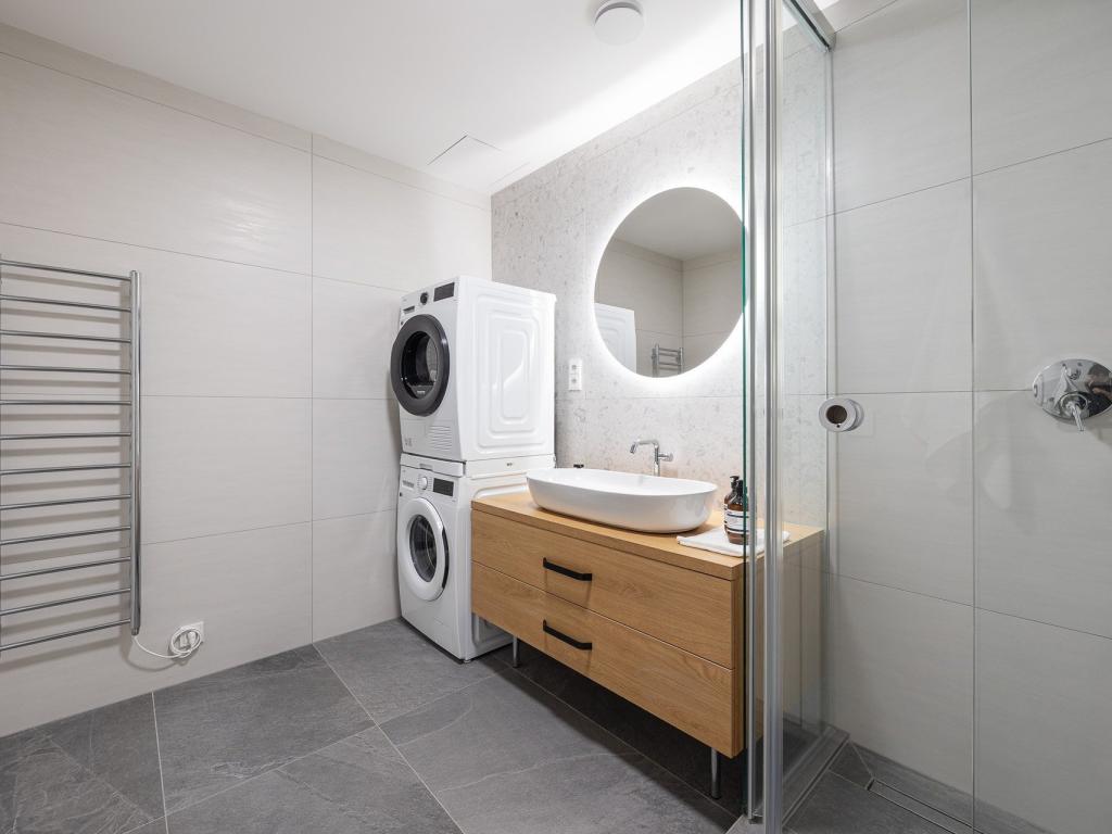 Pronájem bytu 4+kk 114 m2, Praha – náhled fotky 15