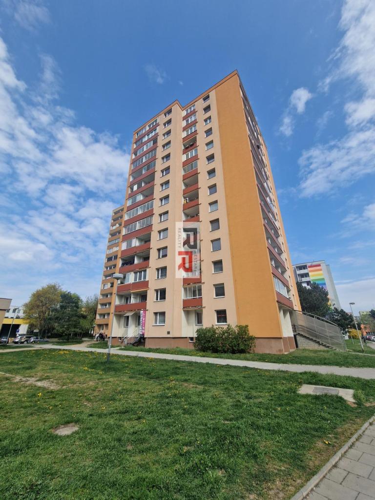 3-room apartment for rent · 65 m² · Olomouc — 618 €/mo