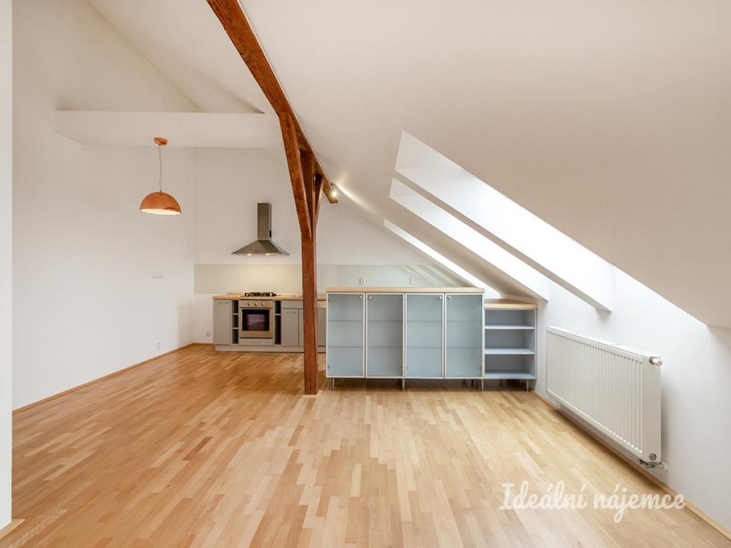 Pronájem bytu 3+kk 82 m2