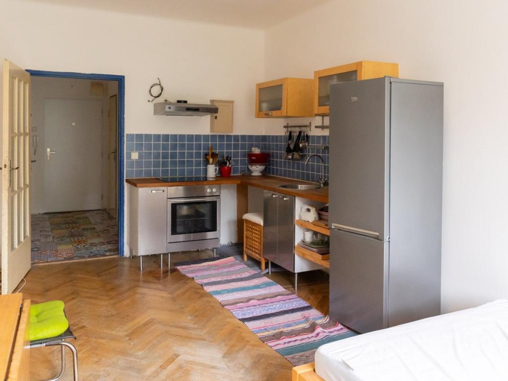 Pronájem bytu 1+kk 28 m2