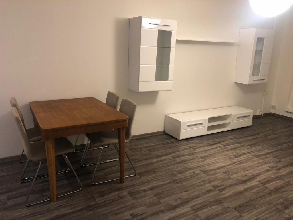 Pronajem bytu 2+kk 50 m2