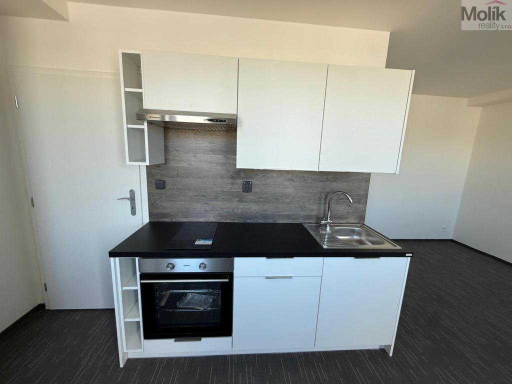 Pronájem bytu 1+kk 26 m2