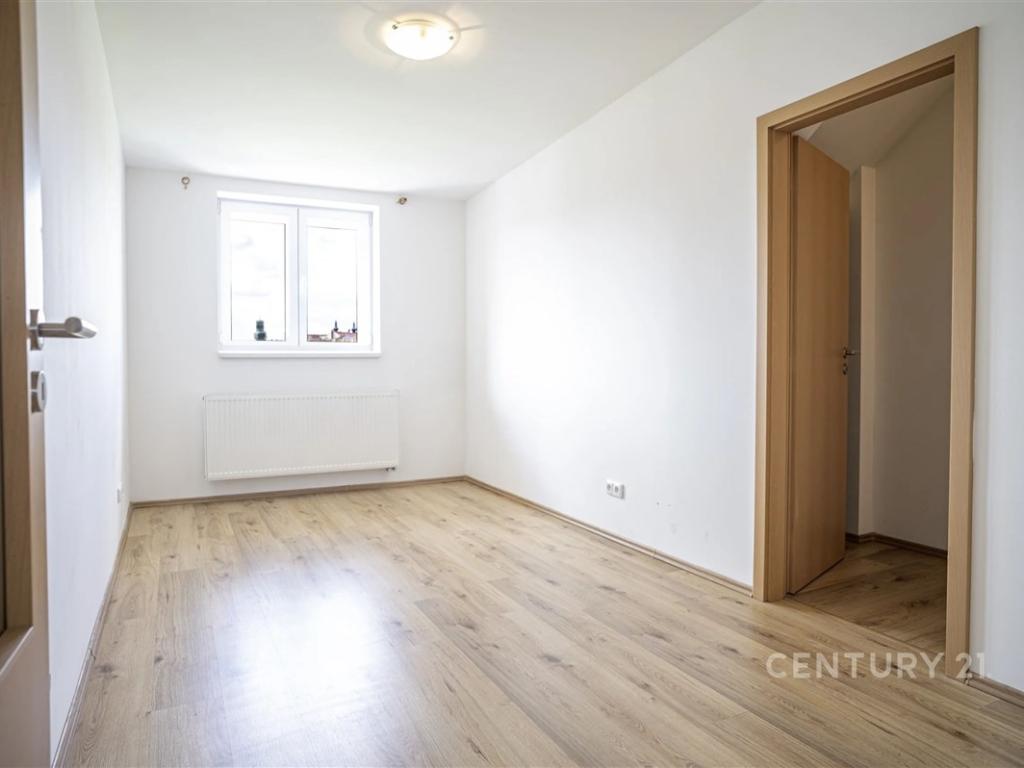 Pronájem bytu 3+kk 74 m2, Znojmo – náhled fotky 13