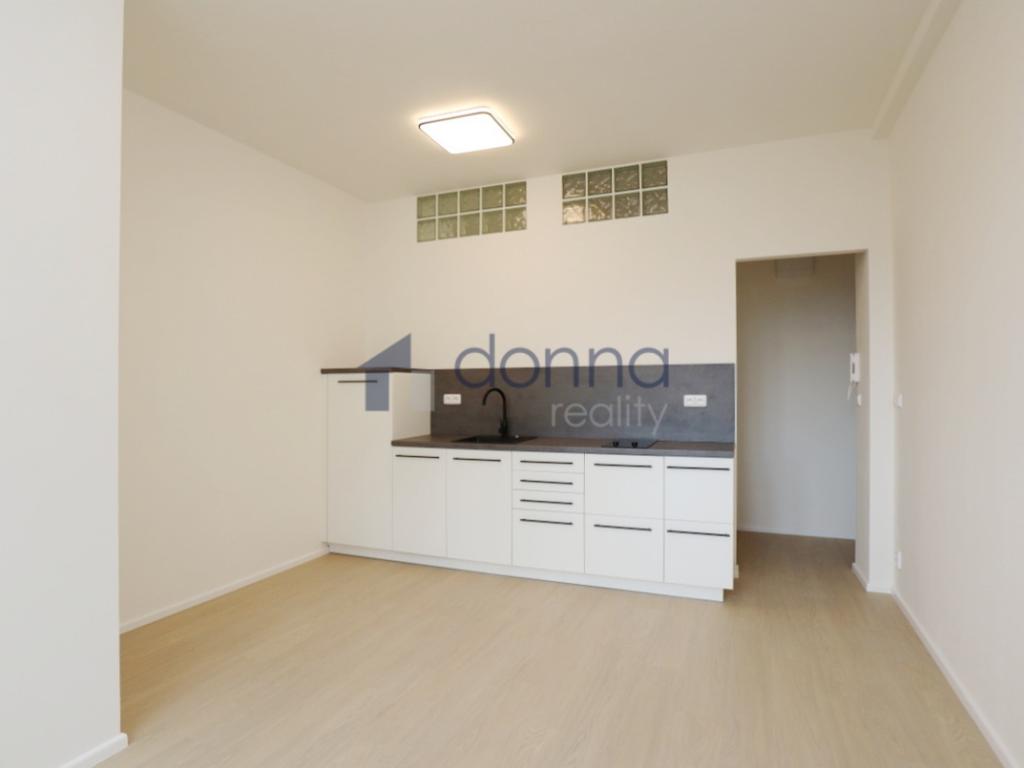 Pronájem bytu 1+kk 26 m2