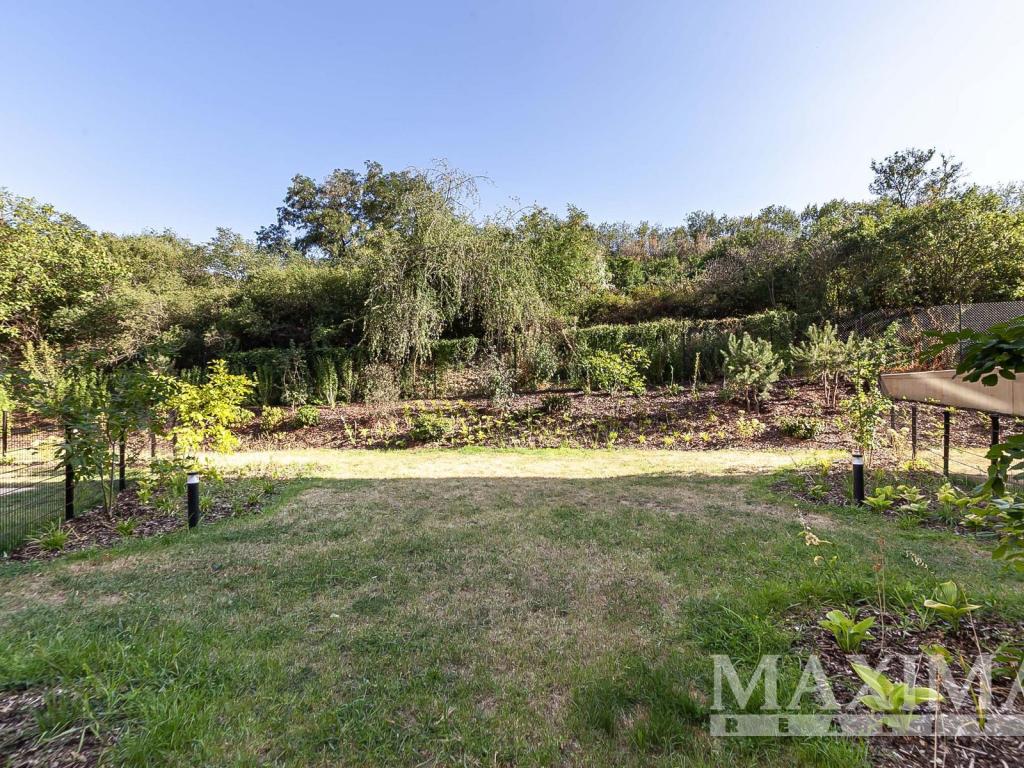 Prodej bytu 1+kk 37 m2, Praha – náhled fotky 21