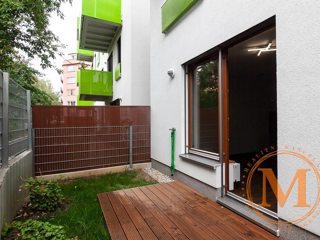 Pronájem bytu 1+kk 35 m2