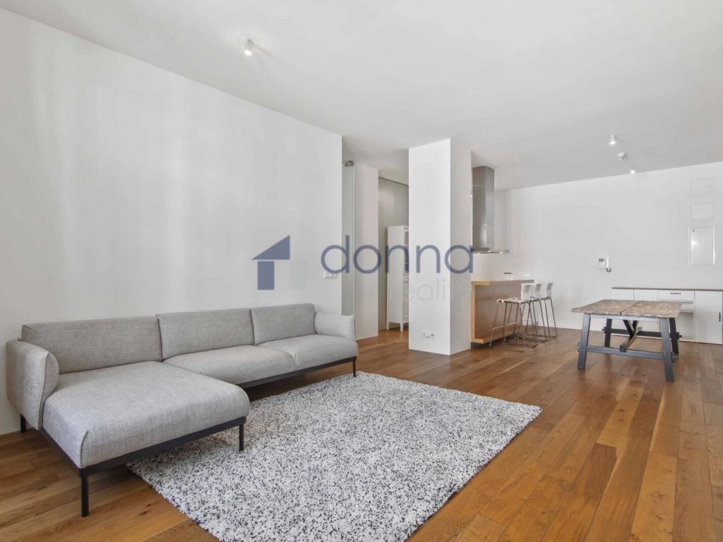 Pronájem bytu 3+kk 109 m2