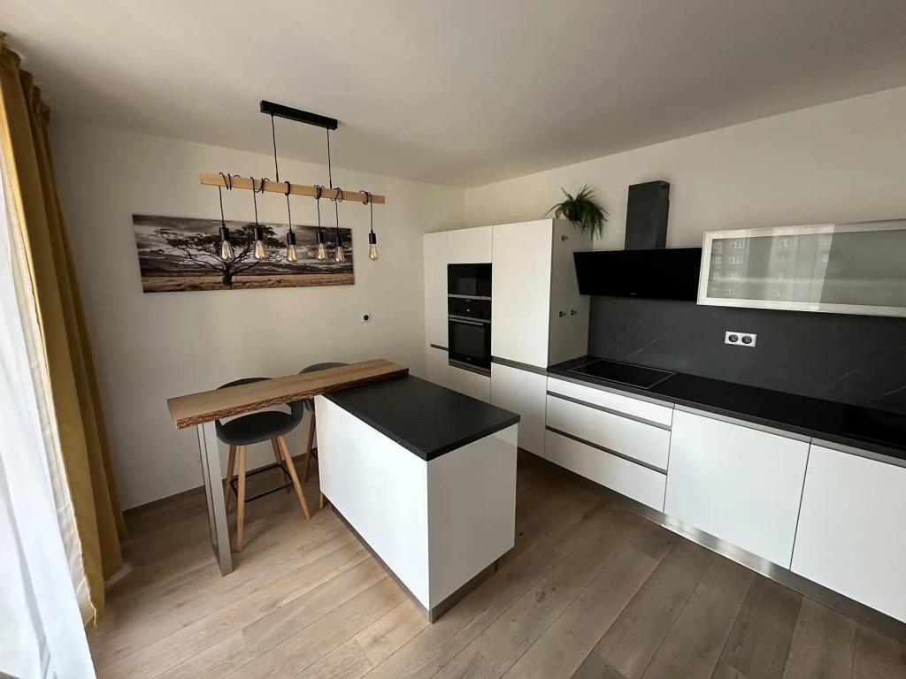 Pronájem bytu 2+kk 50 m2