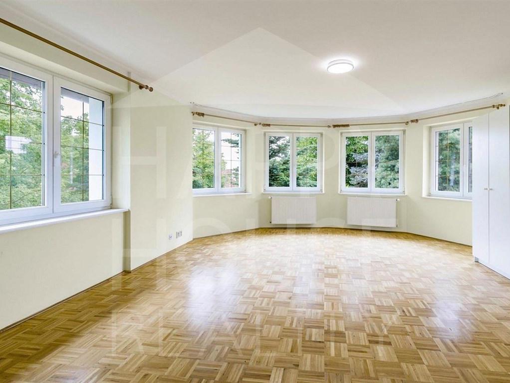 Pronajem bytu dům 351 m2