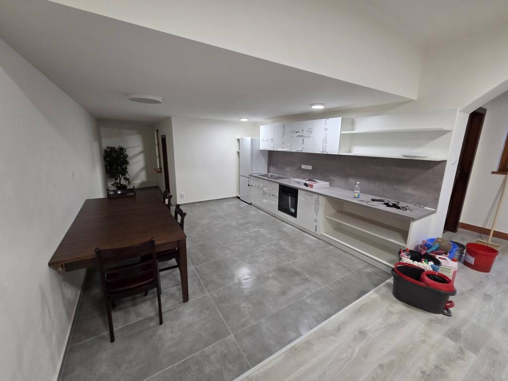 Pronájem bytu 2+kk 78 m2