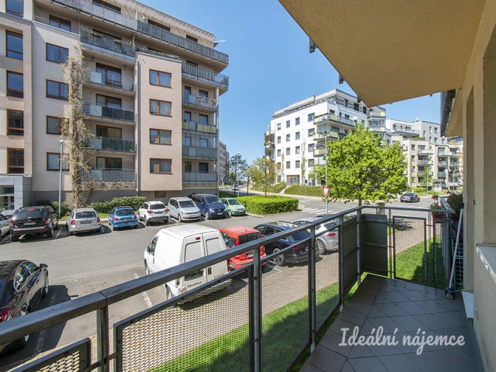 Pronájem bytu 1+kk 34 m2