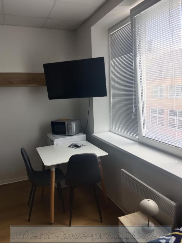 Pronájem bytu 1+kk 25 m2